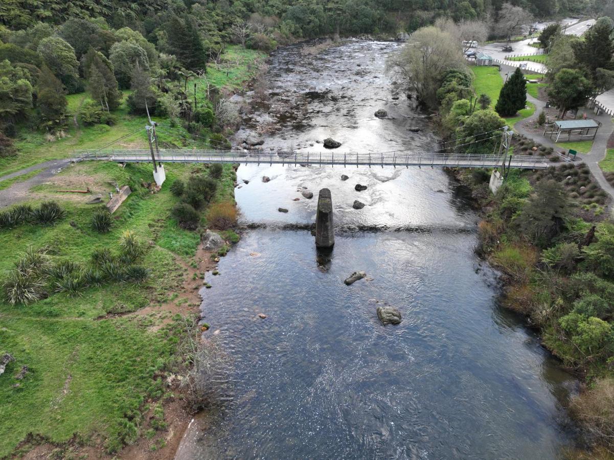 Riverside Accommodation Karangahake エクステリア 写真